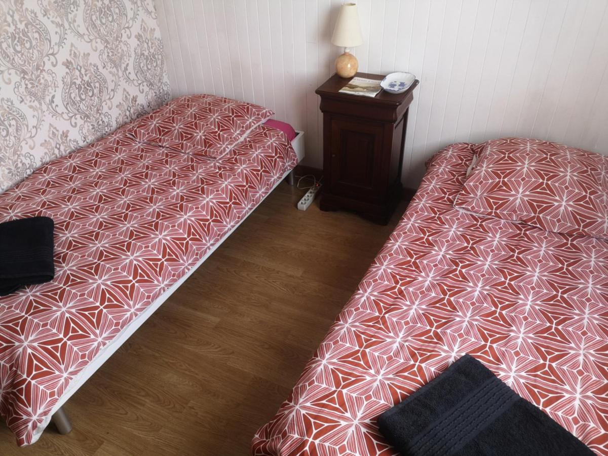 Chambre Au Calme Et Simple, Cuisine A Dispo Saint-Pol-de-Léon Kültér fotó
